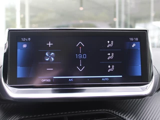 Peugeot 208 – thumbnail 18