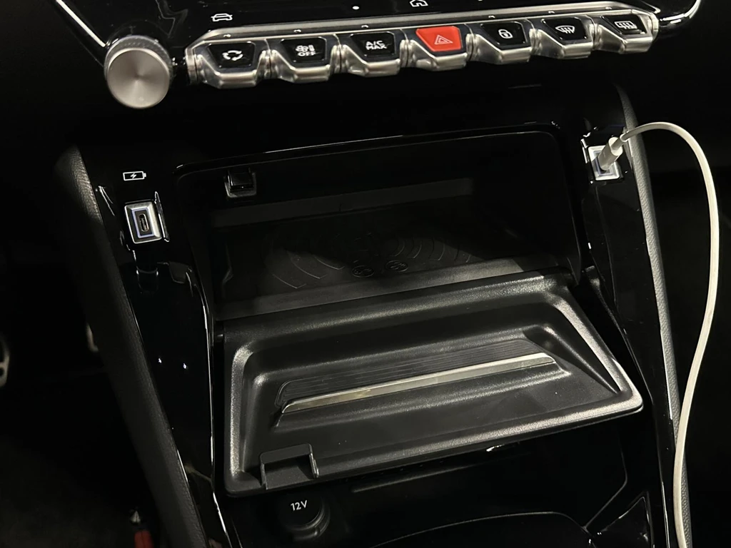 Peugeot 208 – foto 41