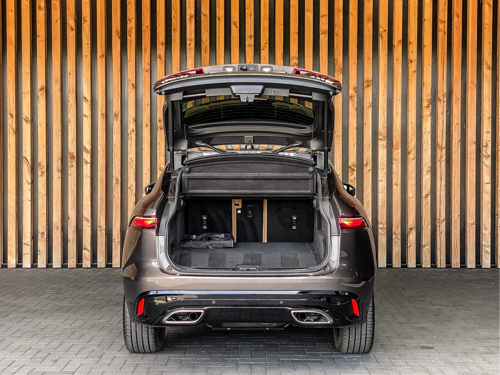 Jaguar F-PACE – foto 16