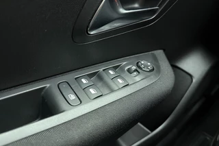 Peugeot 208 – thumbnail 15