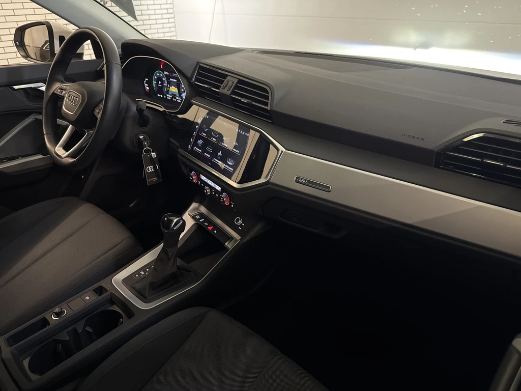 Audi Q3 – foto 16