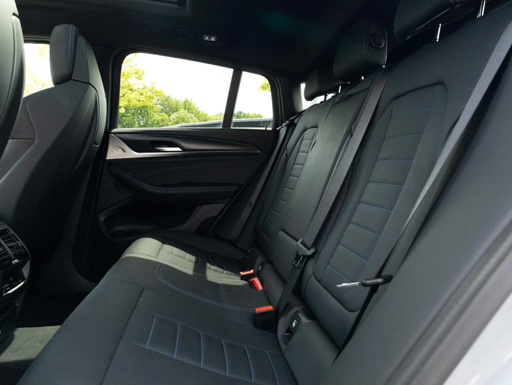 BMW X4 – foto 13