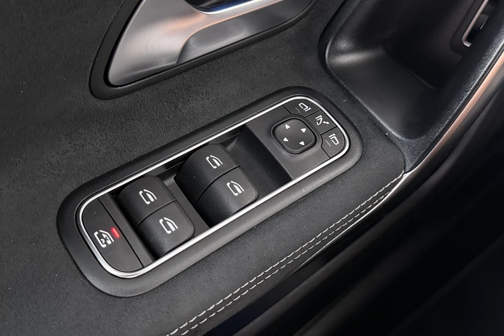 Mercedes-Benz CLA – foto 17