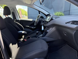 Peugeot 208 – thumbnail 10