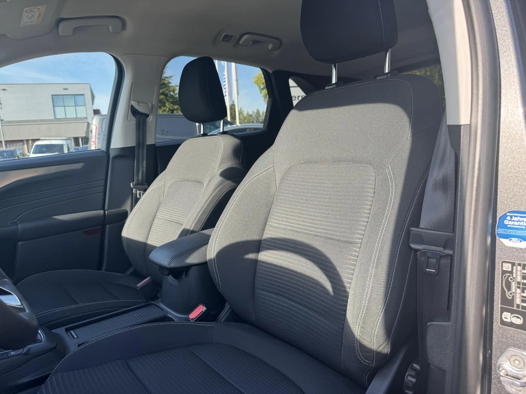 Ford Kuga – foto 11