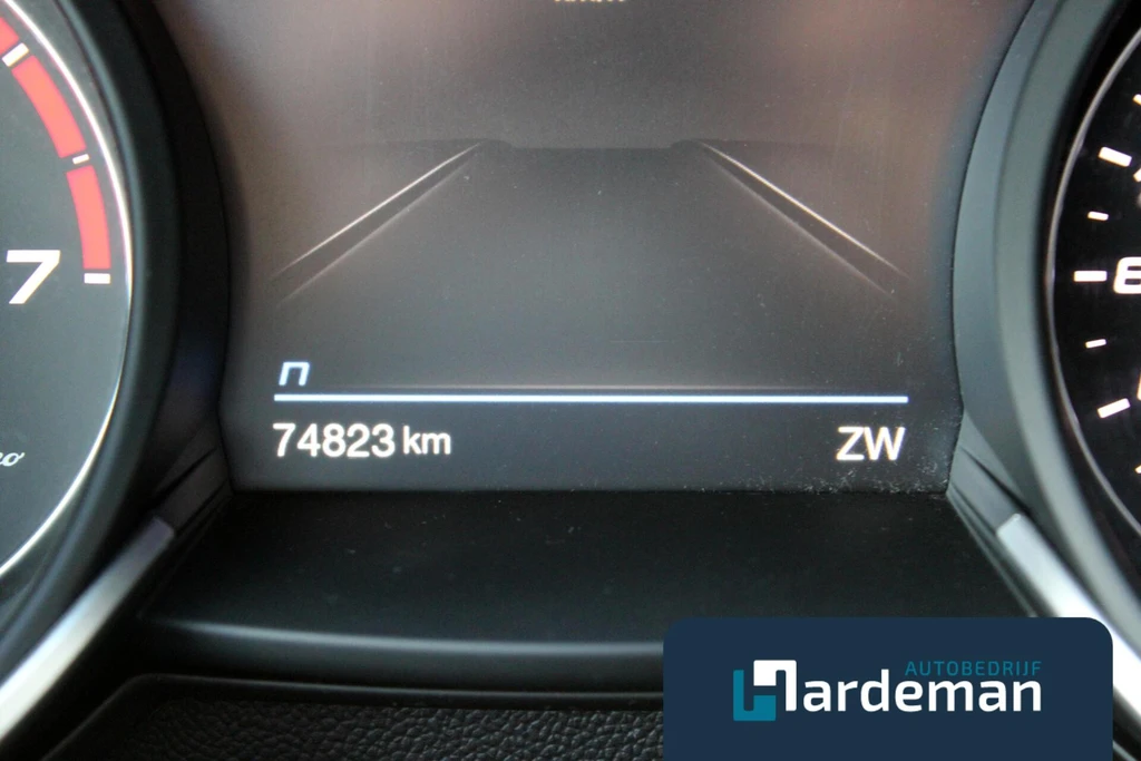 Alfa Romeo Stelvio – foto 8