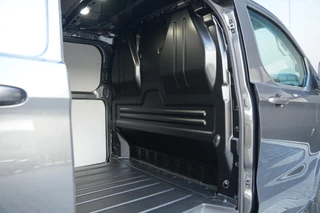 Ford Transit Custom – thumbnail 15
