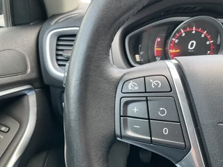 Volvo V40 – thumbnail 11