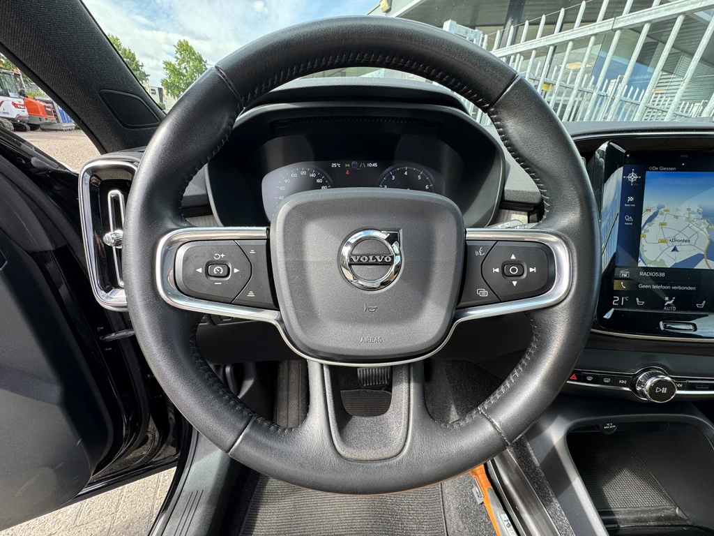 Volvo XC40 – foto 15