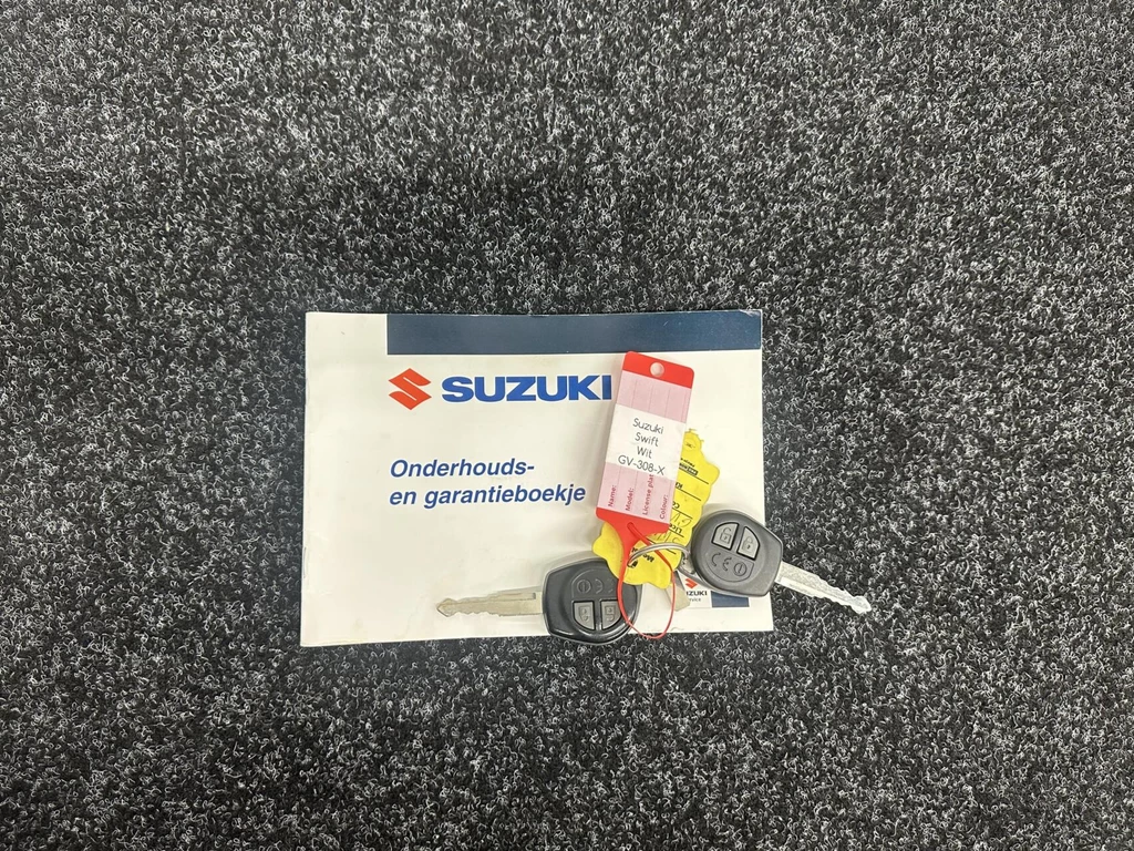 Suzuki Swift – foto 30