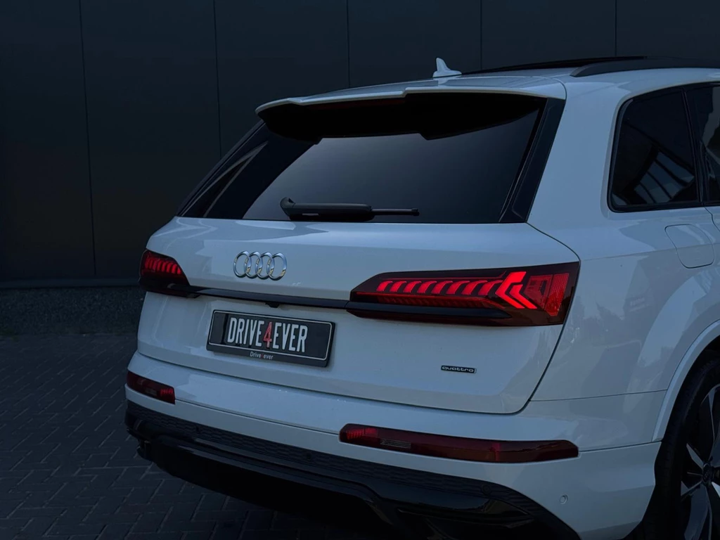 Audi Q7 – foto 11