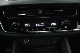 Nissan QASHQAI – thumbnail 18