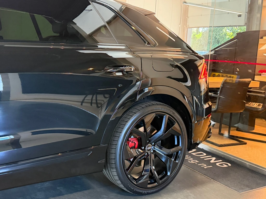 Audi Q8 – foto 25