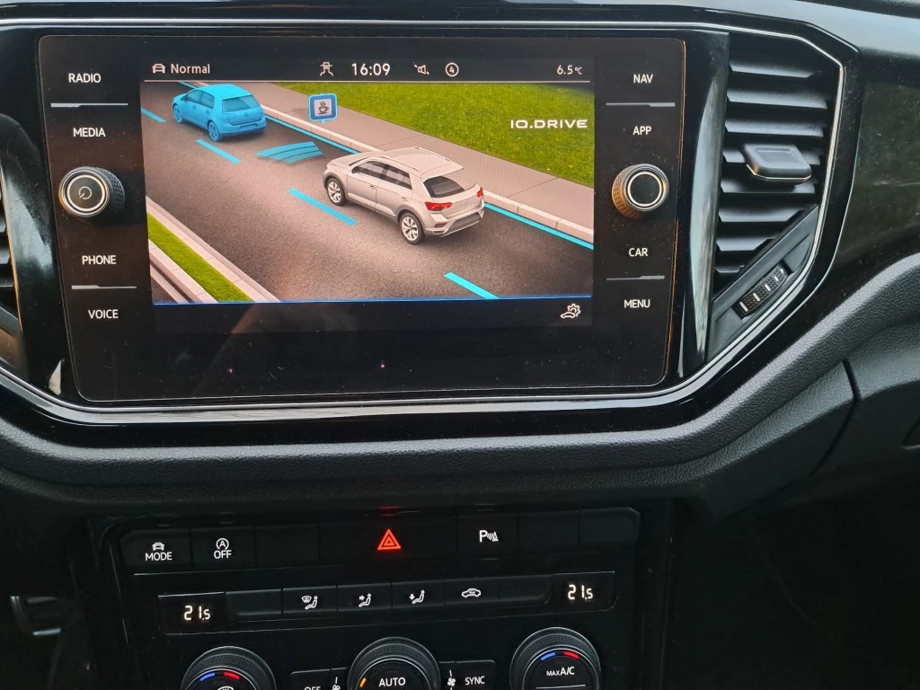 Volkswagen T-Roc – foto 18