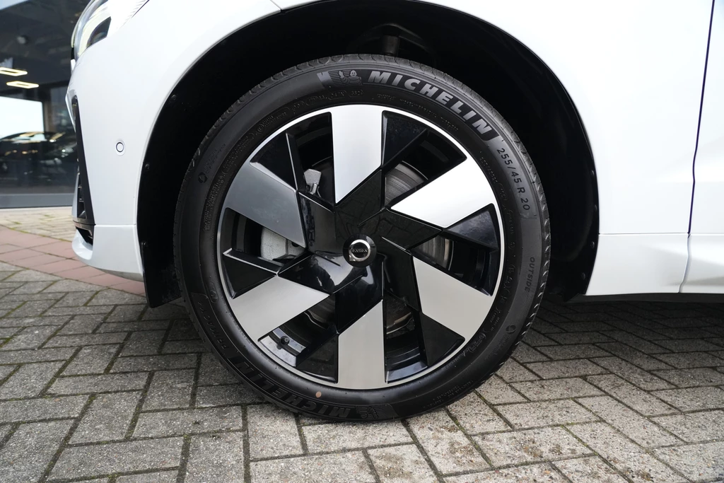 Volvo XC60 – foto 9