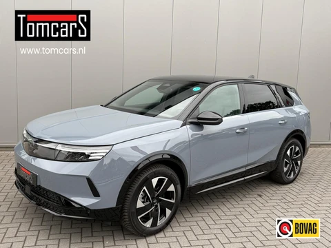 Opel Grandland Electric GS 73 kWh Nieuw uit voorraad/Trekhaak/Stoel-stuurverwarming/Bi-Tone