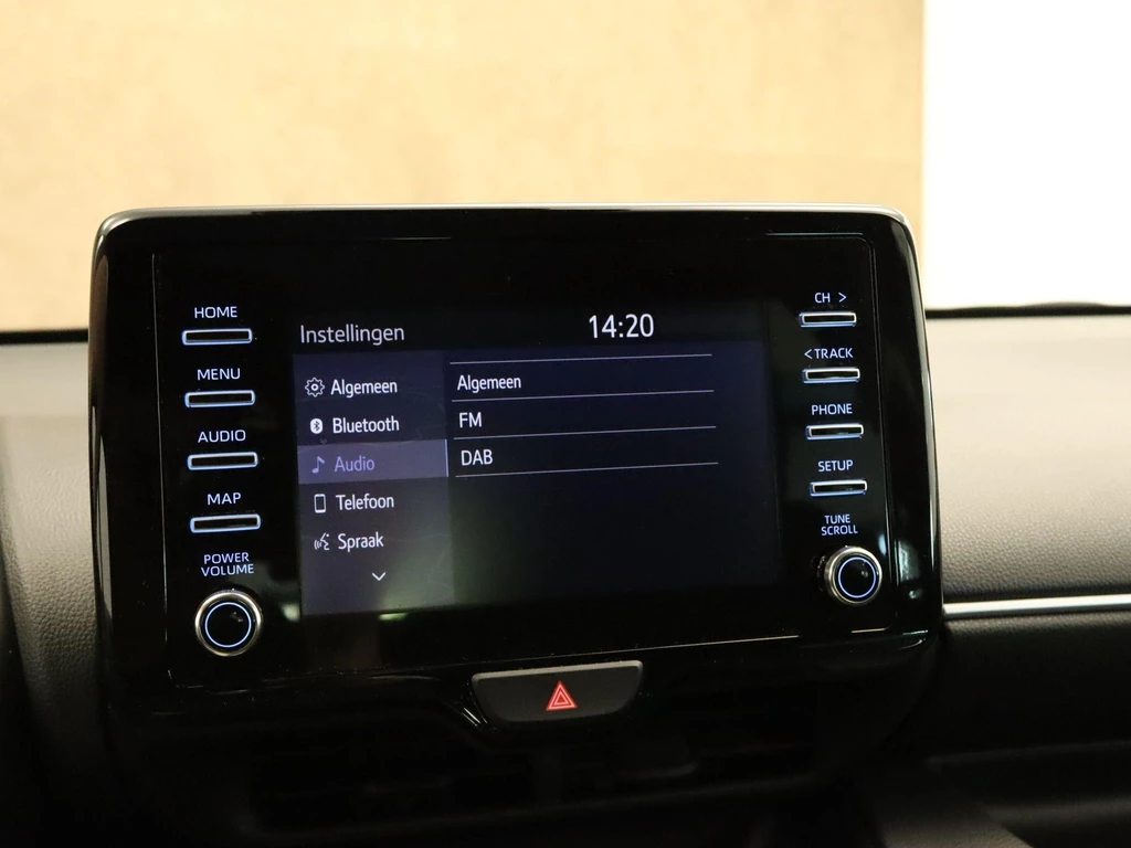 Toyota Yaris – foto 12