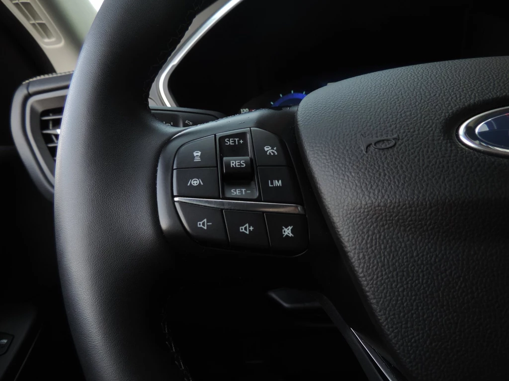 Ford Kuga – foto 33