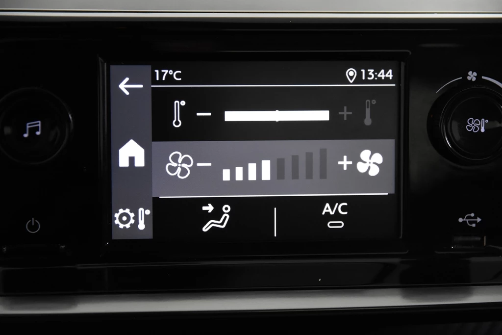 Peugeot 208 – foto 18