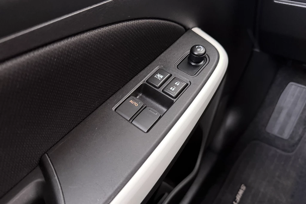 Suzuki Swift – foto 16
