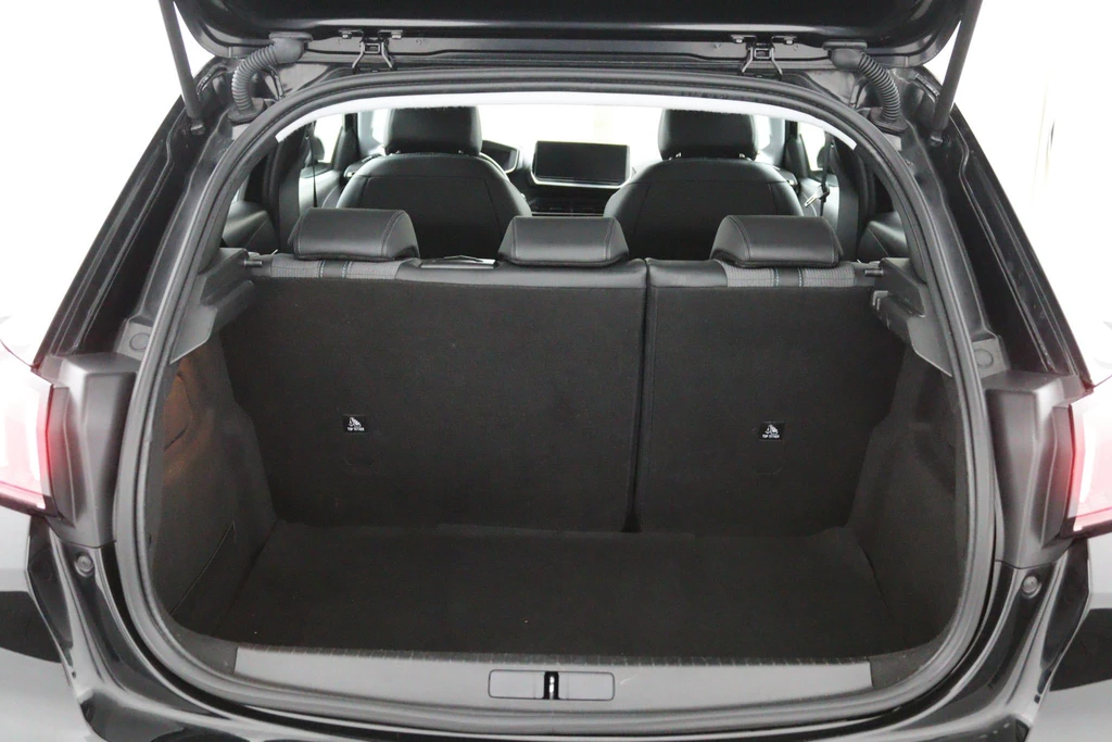 Peugeot e-208 – foto 43