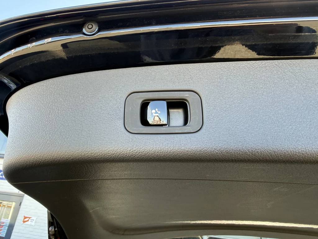 Mercedes-Benz GLC – foto 31