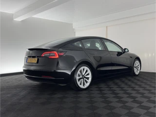 Tesla Model 3 – thumbnail 4