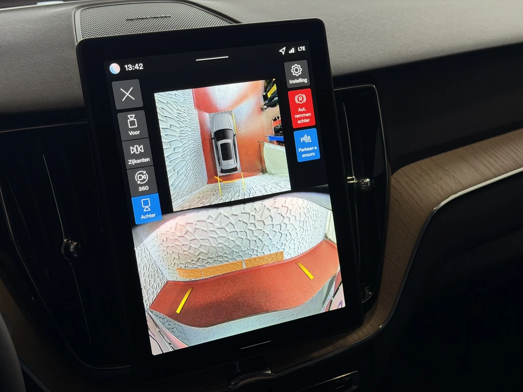 Volvo XC60 – foto 18