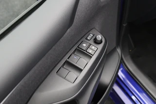Toyota Yaris – thumbnail 30
