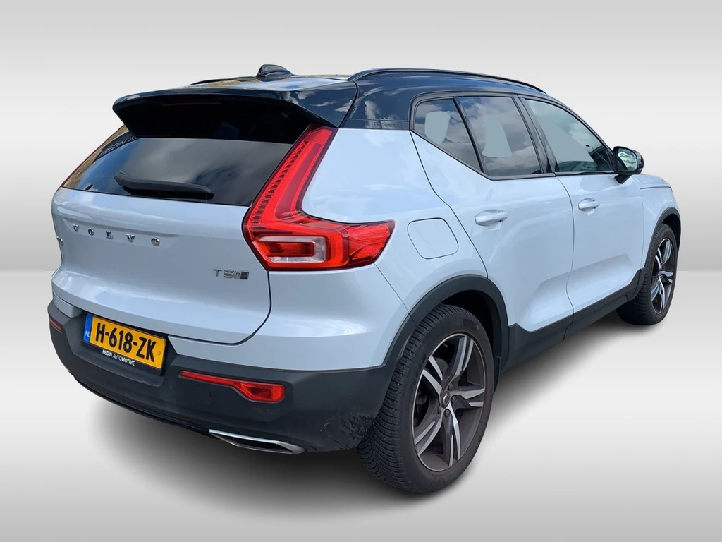 Volvo XC40 – foto 3