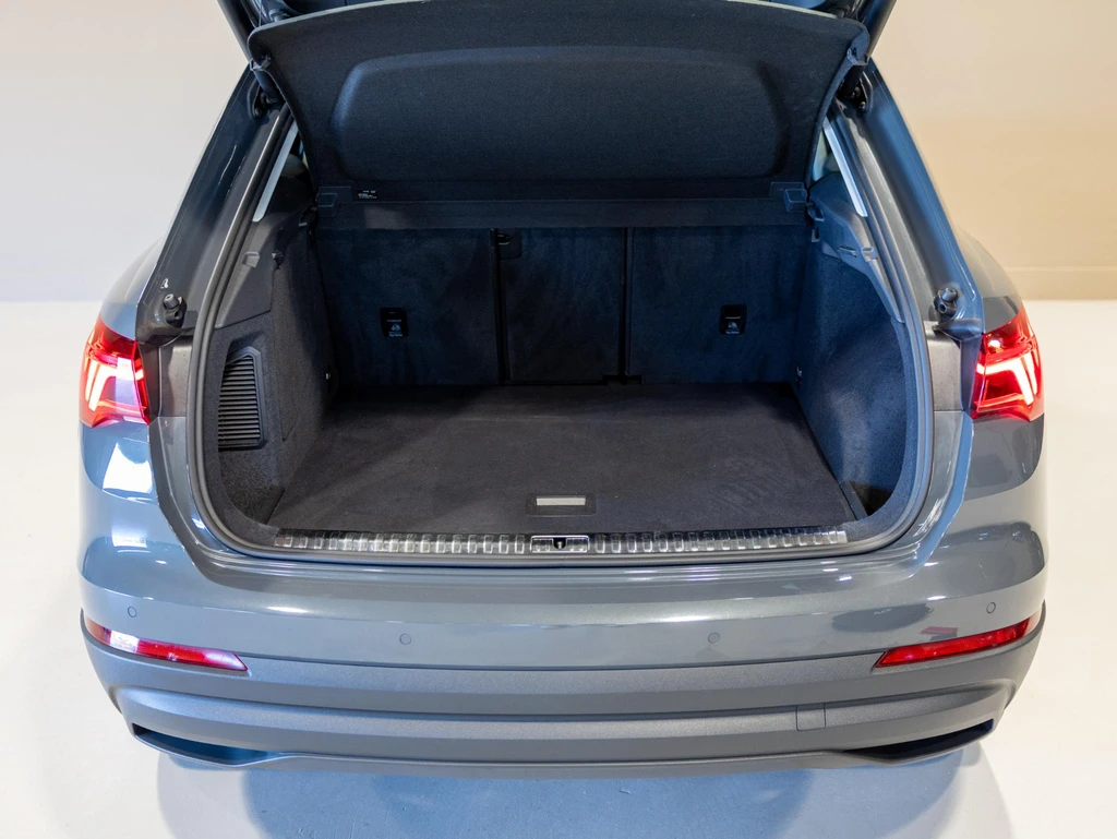Audi Q3 – foto 11