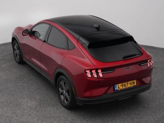 Ford Mustang Mach-E – thumbnail 6