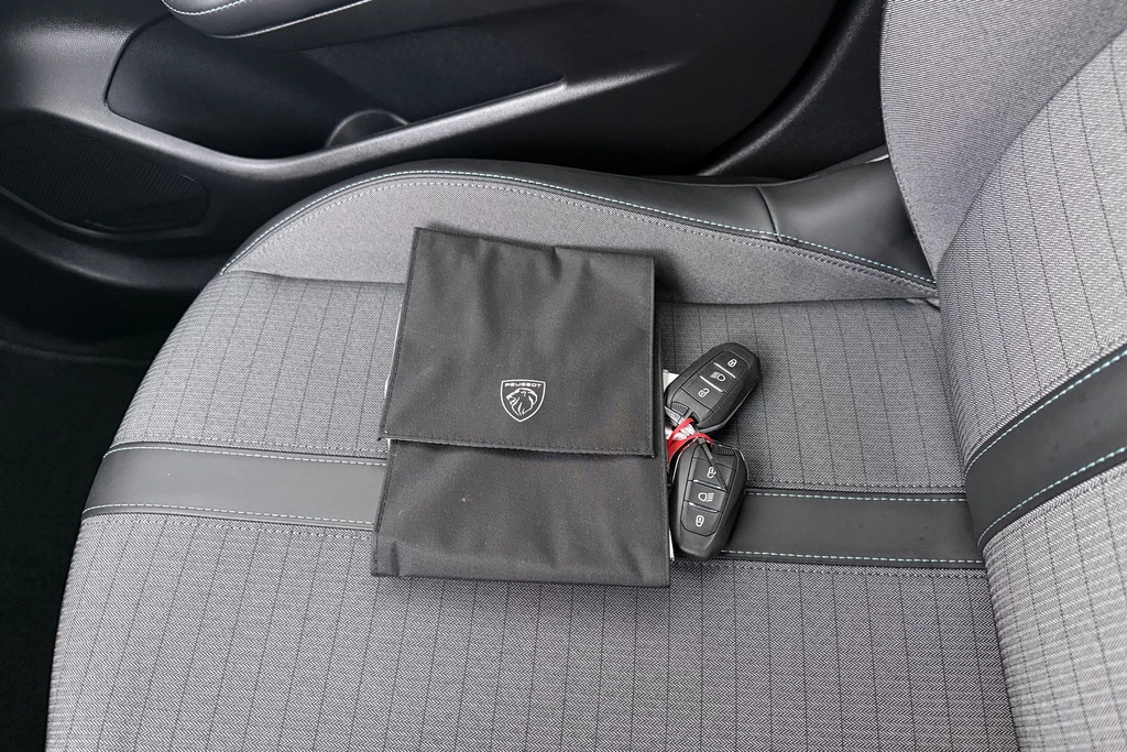 Peugeot 208 – foto 28