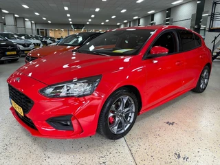 Ford Focus – thumbnail 1