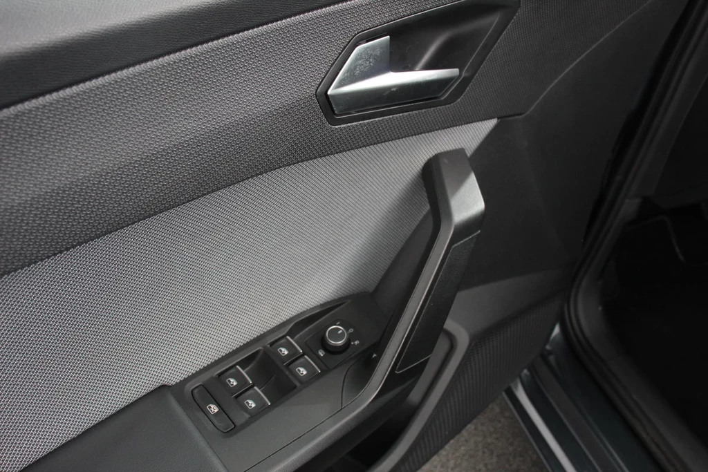 SEAT Leon – foto 12