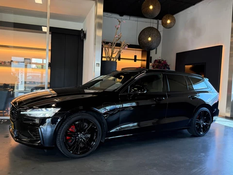 Volvo V60 2.0 T8 Twin Engine AWD R-Design 391 PK BLACK edition 2020