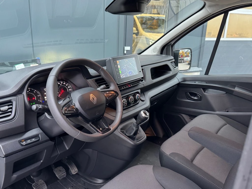 Renault Trafic – foto 21