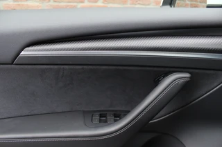 Tesla Model 3 – thumbnail 32
