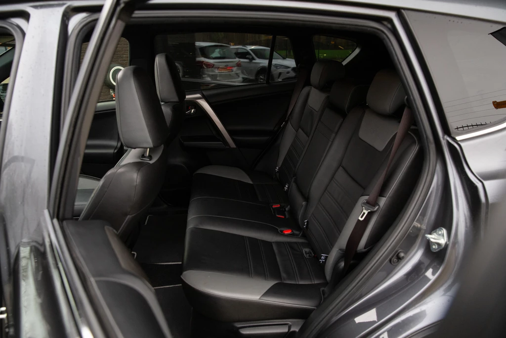 Toyota RAV4 – foto 9