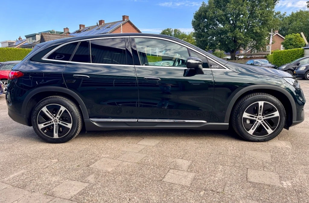 Mercedes-Benz EQE – foto 7