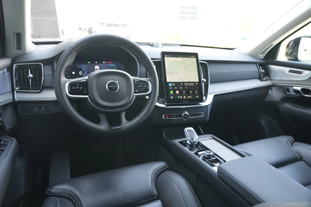 Volvo XC90 – foto 13