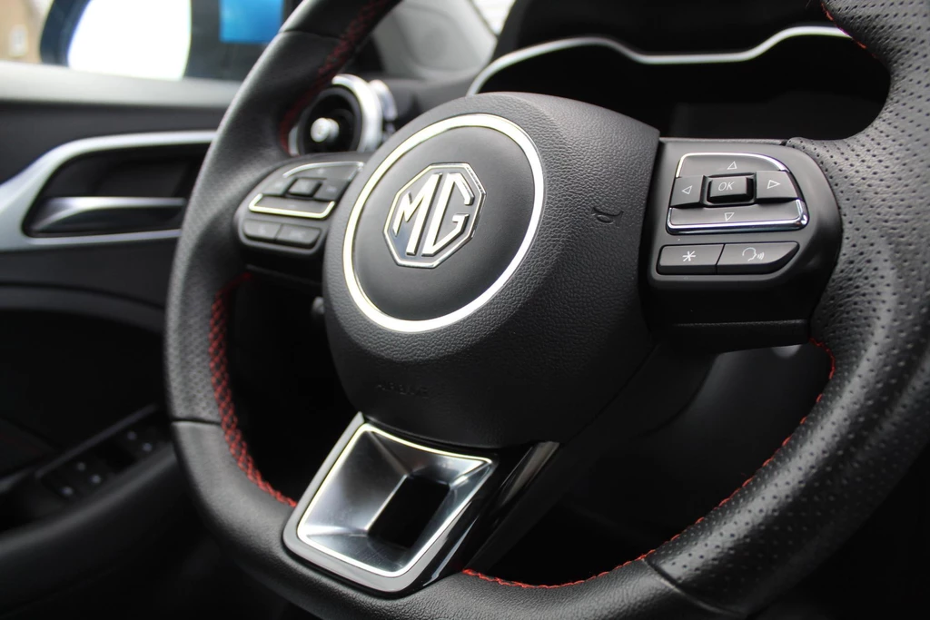 MG ZS EV – foto 17