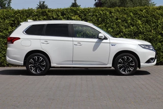 Mitsubishi Outlander – thumbnail 11
