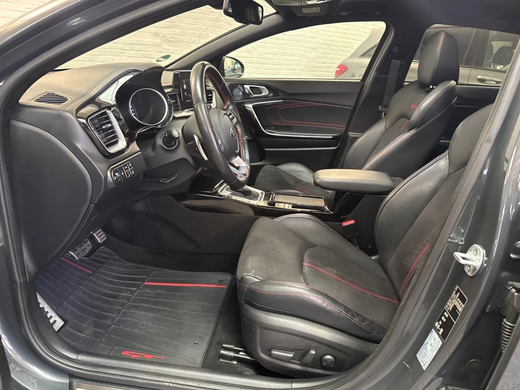 Kia ProCeed – foto 11