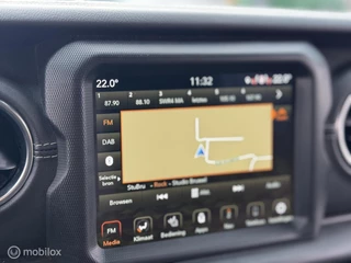 Jeep Wrangler – thumbnail 20