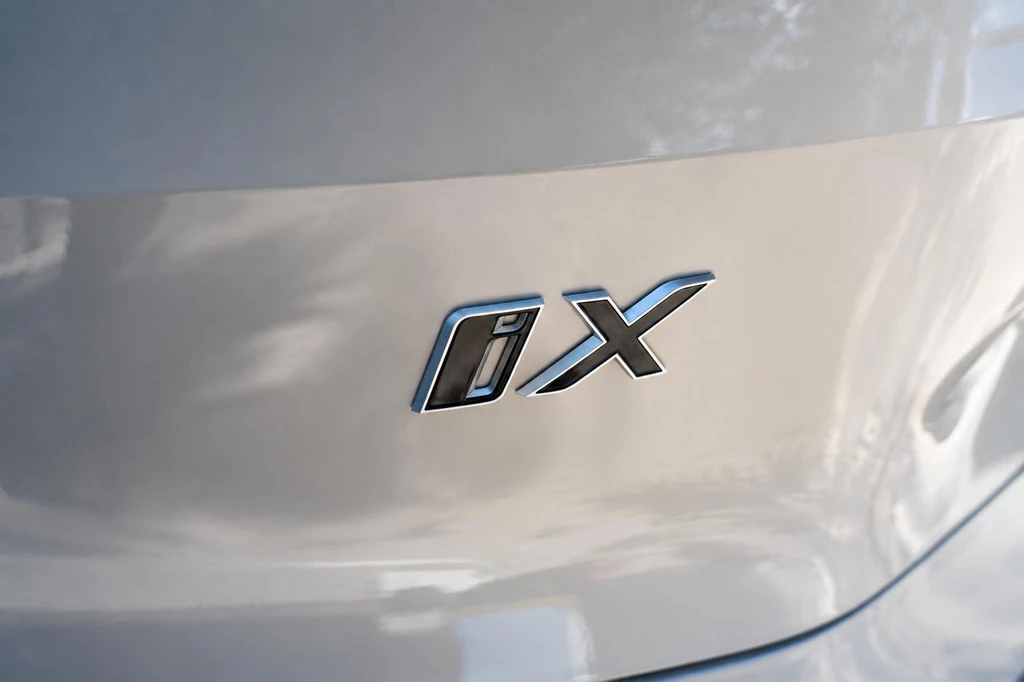 BMW iX – foto 23