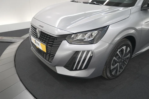 Peugeot 208 1.2 Hybrid 110 e-DCS6 Style | Direct Leverbaar | Apple Carplay | Parkeersensoren