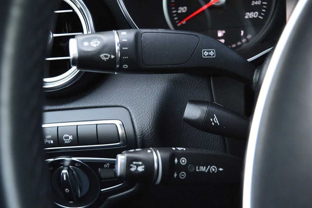 Mercedes-Benz GLC – foto 28