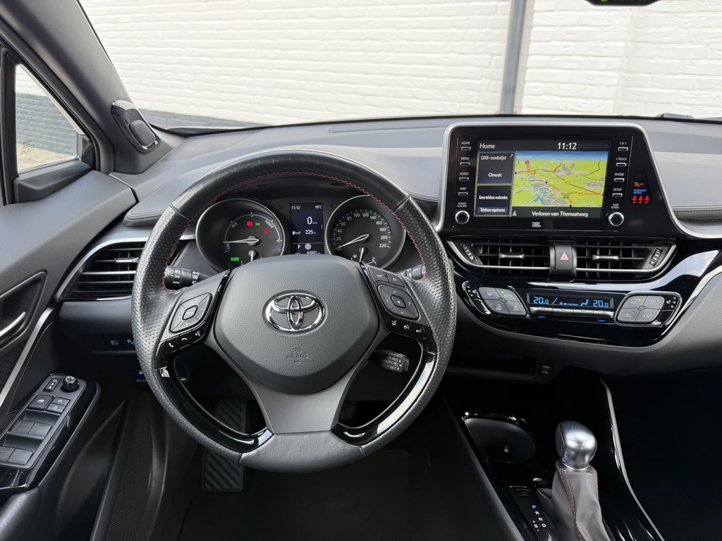 Toyota C-HR – foto 12