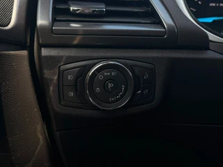 Ford Mondeo – thumbnail 19